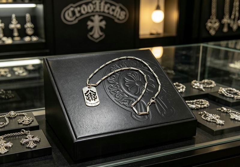 Chrome Hearts Necklace 06yxs201
